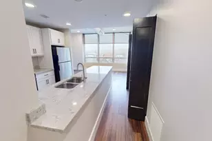 40 Dupage Ct, Elgin, IL 60120 - Photo 5