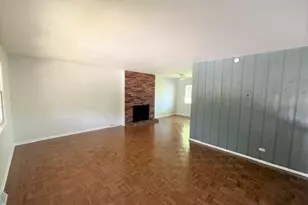 17 S Winston Dr, Palatine, IL 60074 - Photo 11