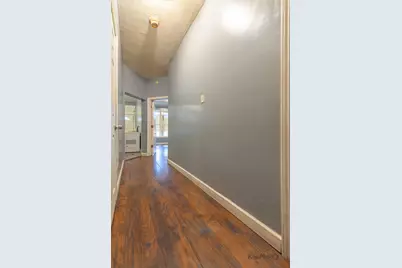 6327 S Saint Lawrence Avenue, Chicago, IL 60637 - Photo 17