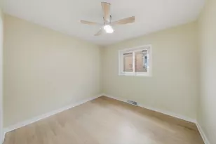 10130 S Morgan St, Chicago, IL 60643 - Photo 17