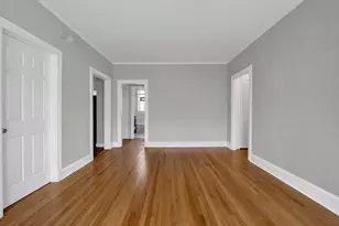 1239 W Greenleaf Ave, Chicago, IL 60626 - Photo 5