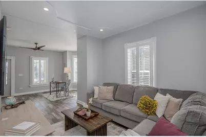 205 Main Street, Sugar Grove, IL 60554 - Photo 9