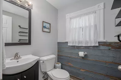 205 Main Street, Sugar Grove, IL 60554 - Photo 19