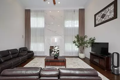 406 Elderberry Lane, Streamwood, IL 60107 - Photo 7