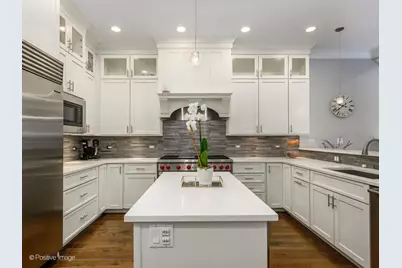 2729 N Southport Avenue #1, Chicago, IL 60614 - Photo 11