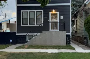 7846 S St Lawrence Ave, Chicago, IL 60619 - Photo 1