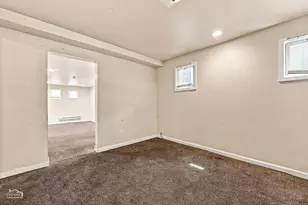 11635 S Laflin St, Chicago, IL 60643 - Photo 7