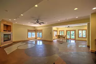 4180 S Lake Ct, Decatur, IL 62521 - Photo 41
