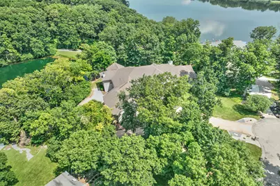 4180 S Lake Court, Decatur, IL 62521 - Photo 3
