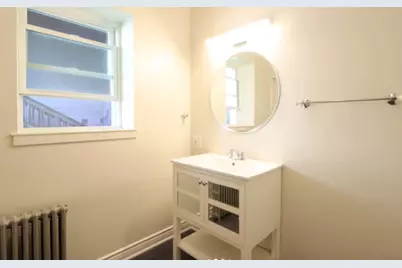 1318 W Erie Street #1W, Chicago, IL 60642 - Photo 11