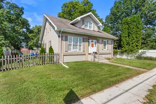 533 N Macon St, Bement, IL 61813 - Photo 3