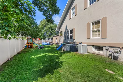 533 N Macon Street, Bement, IL 61813 - Photo 7