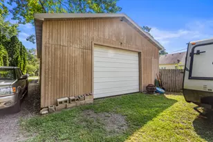 533 N Macon St, Bement, IL 61813 - Photo 33
