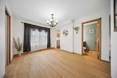 2158 Elmira Avenue, Des Plaines, IL 60018 - Photo 19