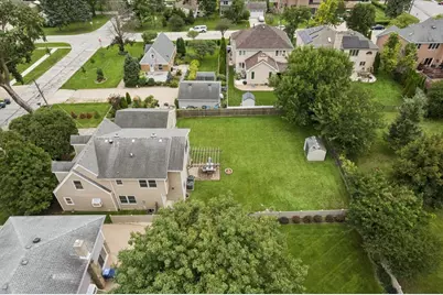 2158 Elmira Avenue, Des Plaines, IL 60018 - Photo 27