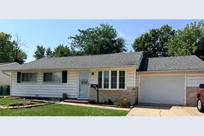 420 Camden Avenue, Romeoville, IL 60446 - Photo 1