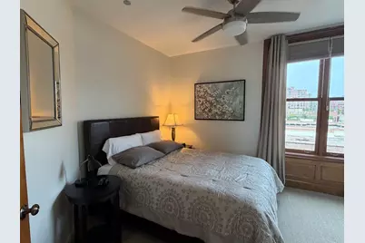 550 W Surf Street #512, Chicago, IL 60657 - Photo 11