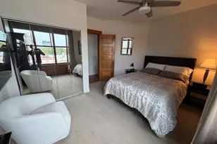 550 W Surf St, Chicago, IL 60657 - Photo 13
