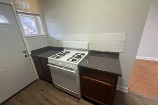 7346 N Damen Ave, Chicago, IL 60645 - Photo 9