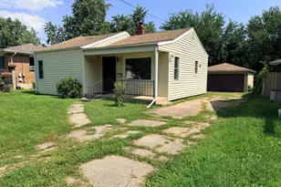 717 N May St, Aurora, IL 60506 - Photo 1