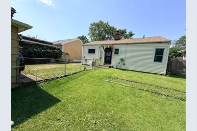 717 N May Street, Aurora, IL 60506 - Photo 11