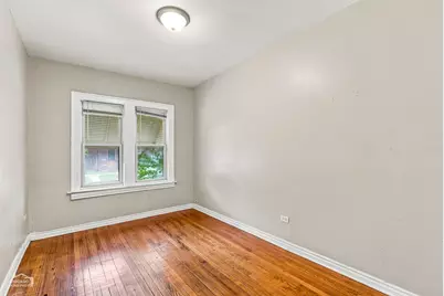 610 E 87th Place, Chicago, IL 60619 - Photo 3