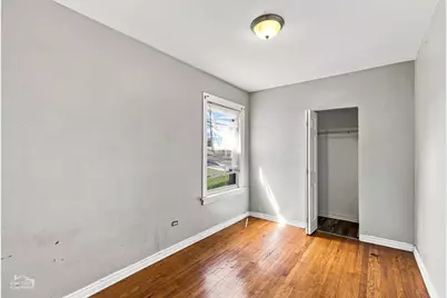 610 E 87th Place, Chicago, IL 60619 - Photo 9