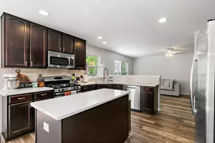 101 Boathouse Rd, Pingree Grove, IL 60140 - Photo 11