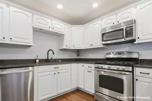 1011 Washington Ave, Wauconda, IL 60084 - Photo 11