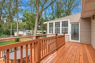 1011 Washington Ave, Wauconda, IL 60084 - Photo 33