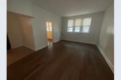 2000 W Jarvis Avenue #G, Chicago, IL 60645 - Photo 3