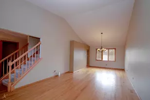 16101 Rosebud Pl, Orland Hills, IL 60487 - Photo 5