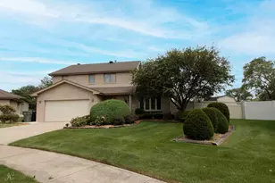 16101 Rosebud Pl, Orland Hills, IL 60487 - Photo 1