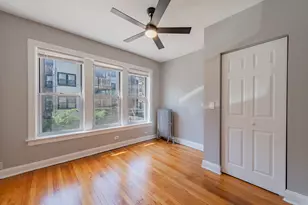 7644 N Greenview Ave, Chicago, IL 60626 - Photo 5