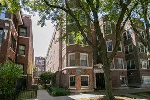 7644 N Greenview Ave, Chicago, IL 60626 - Photo 1