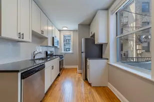 7644 N Greenview Ave, Chicago, IL 60626 - Photo 3