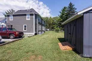 327 E Indiana St, Momence, IL 60954 - Photo 5