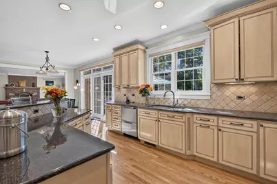 1520 Oakwood Avenue, Highland Park, IL 60035 - Photo 11