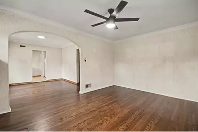 550 S Oakland Avenue, Villa Park, IL 60181 - Photo 7