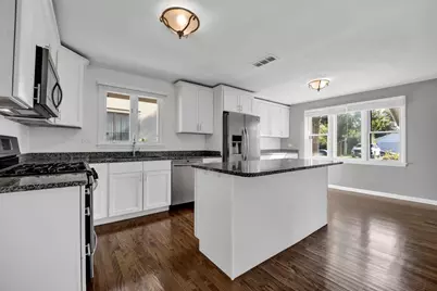 376 N West Avenue, Elmhurst, IL 60126 - Photo 17