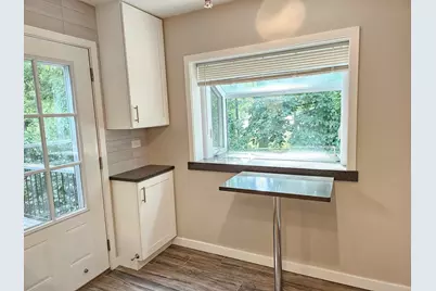 183 Grove Avenue #C, Des Plaines, IL 60016 - Photo 7