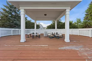 3133 Falling Waters Ln, Lindenhurst, IL 60046 - Photo 45