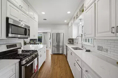 2205 Thornwood Avenue, Wilmette, IL 60091 - Photo 9