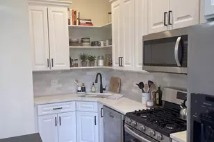 818 N Dearborn St, Chicago, IL 60610 - Photo 5