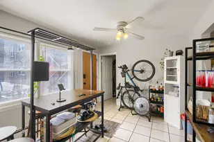 7133 N Damen Ave, Chicago, IL 60645 - Photo 7