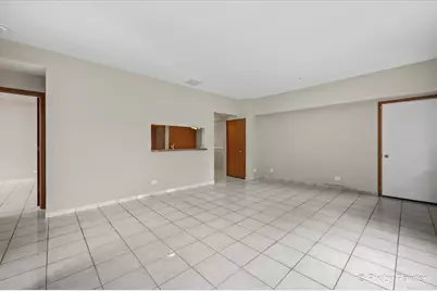 327 Gazebo Lane, Lombard, IL 60148 - Photo 7