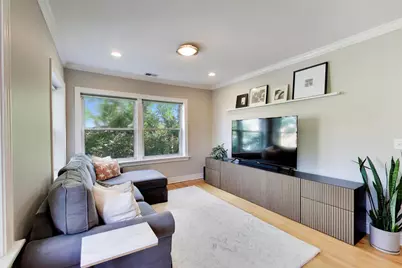 3557 N Hamilton Avenue #3, Chicago, IL 60618 - Photo 3