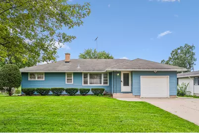 2135 Hawthorne Lane, Waukegan, IL 60087 - Photo 1