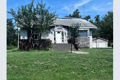 211 W 1st Street S, Clarence, IL 60960 - Photo 3
