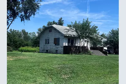 211 W 1st Street S, Clarence, IL 60960 - Photo 5